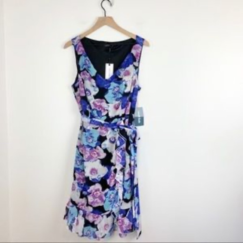 NWT ModCloth Liza Luxe floral ruffle dress
